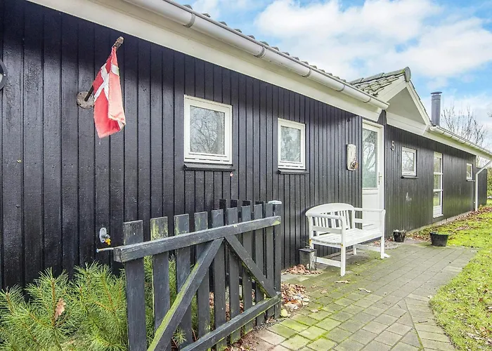 8 Person In Tarm-by Traum בית נופש Fjerbæk